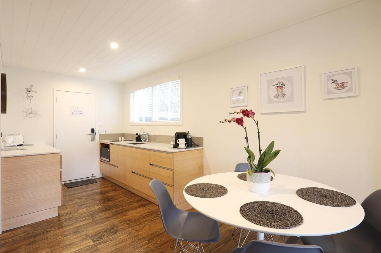 The Lodges At Transport World Invercargill Esterno foto